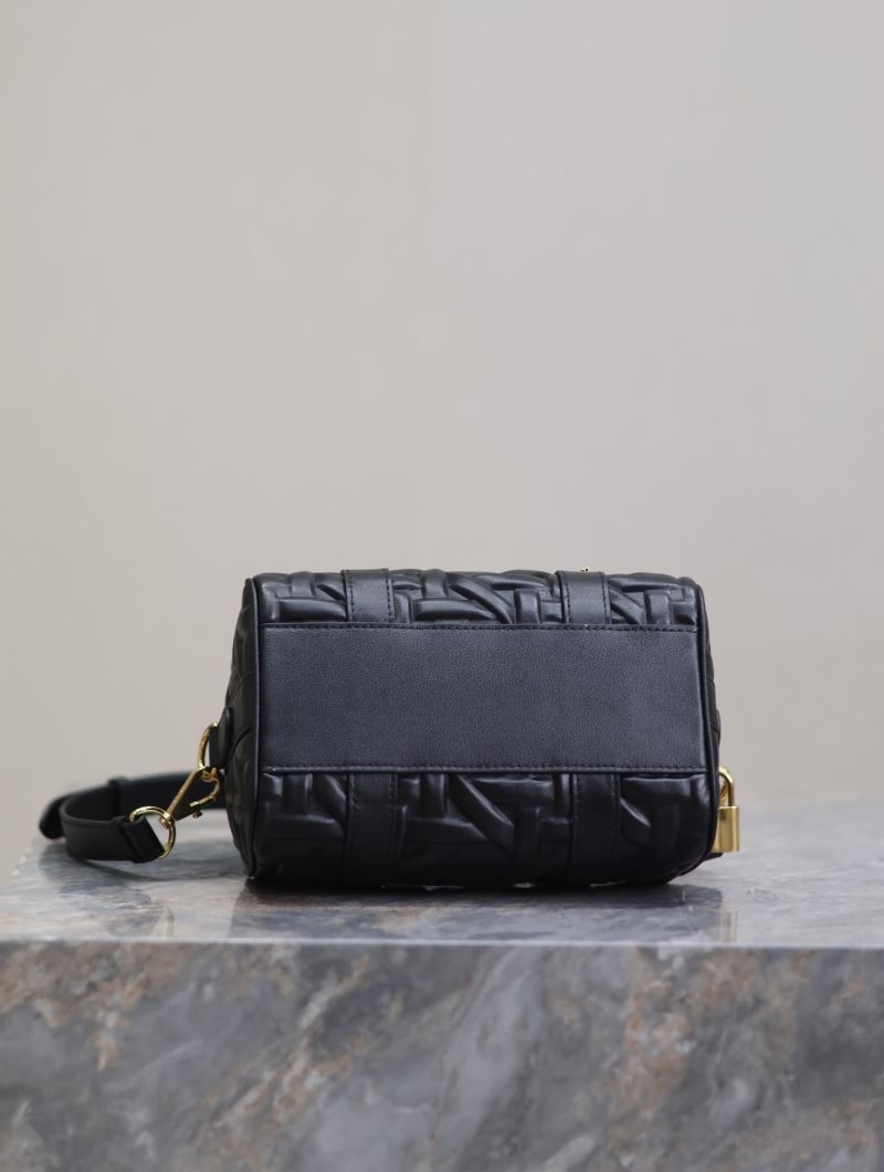 chr1st1an D10r boston bags